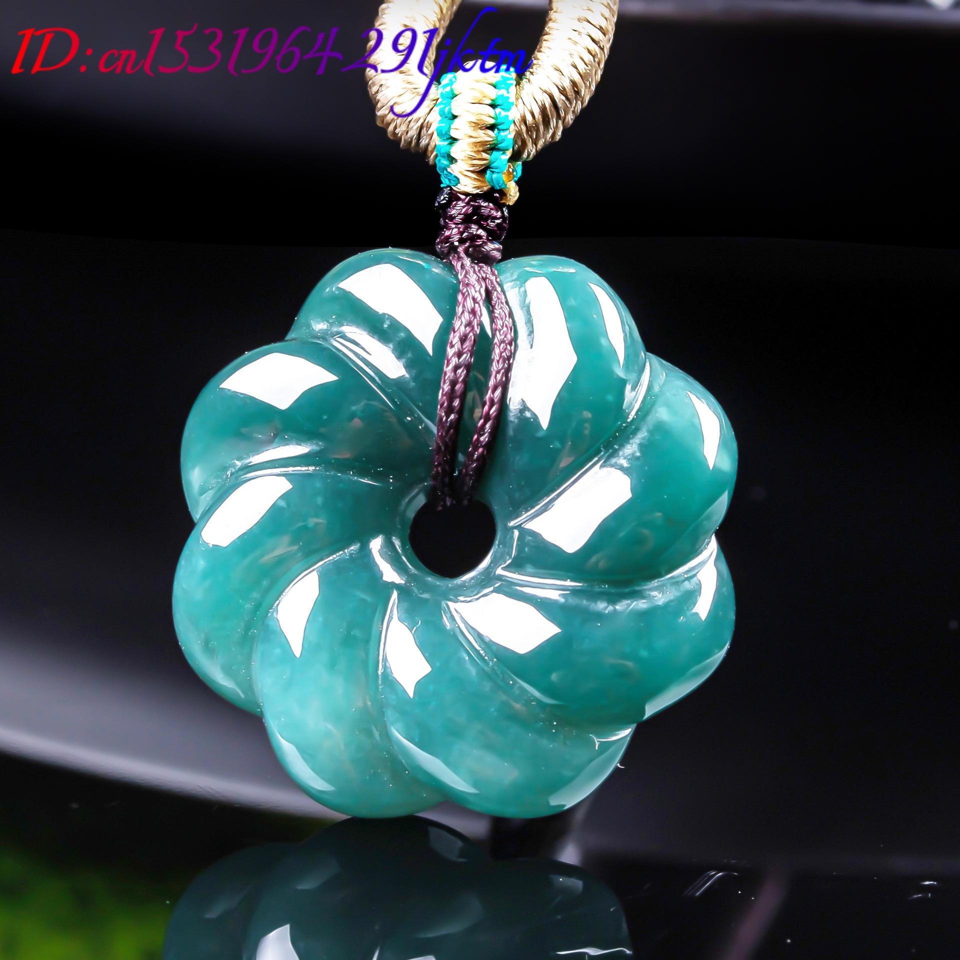 Collier avec pendentif en jade - Jewelry & Watches Spółka Z Ograniczoną Odpowiedzialnością Sp Z Oo avis et prix
