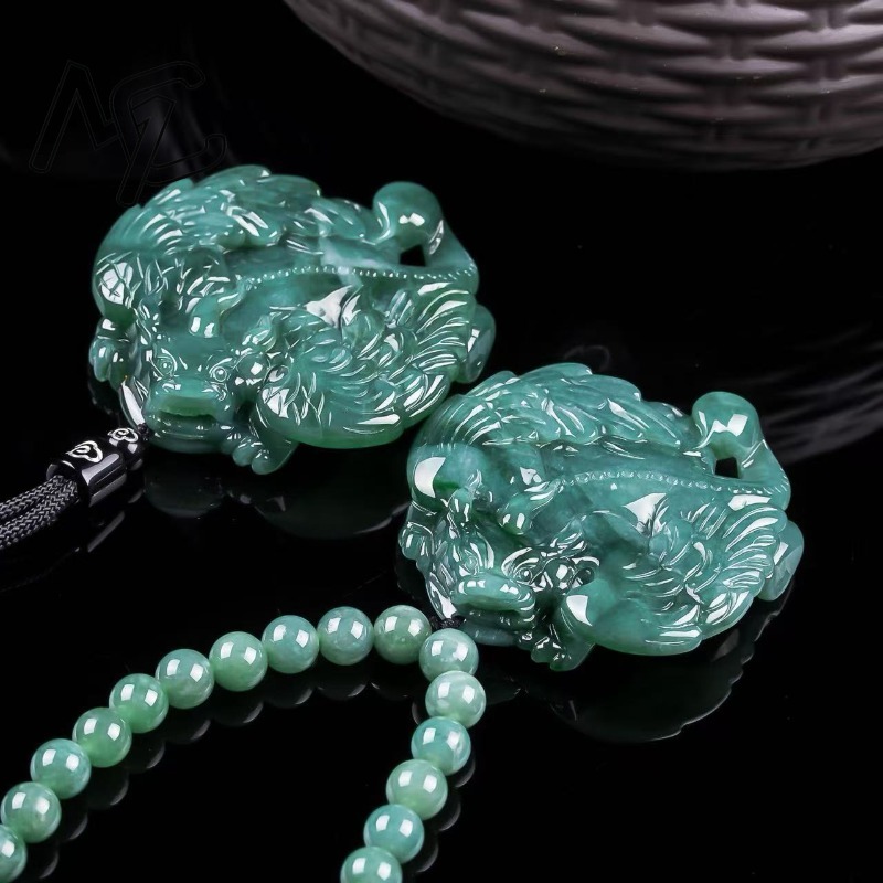 Pendentif Apsaras Pixiu volant - Jewelry & Watches Vitopoulos Reviews avis et prix