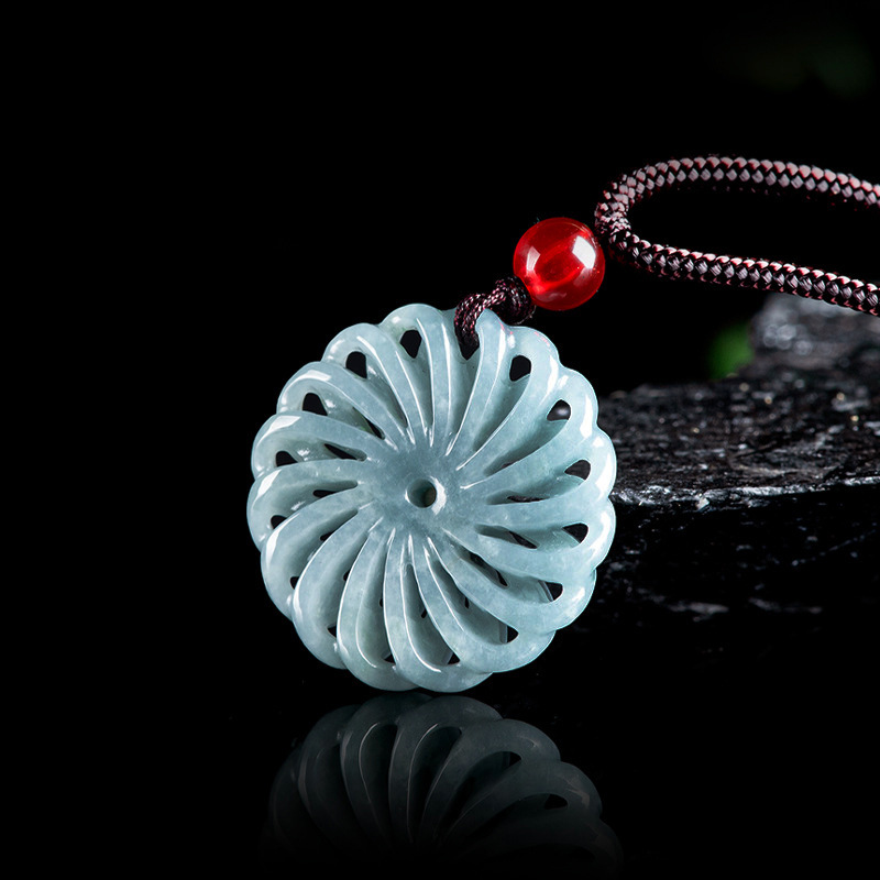 Collier pendentif fleur en jad - Necklace Pendant avis et prix