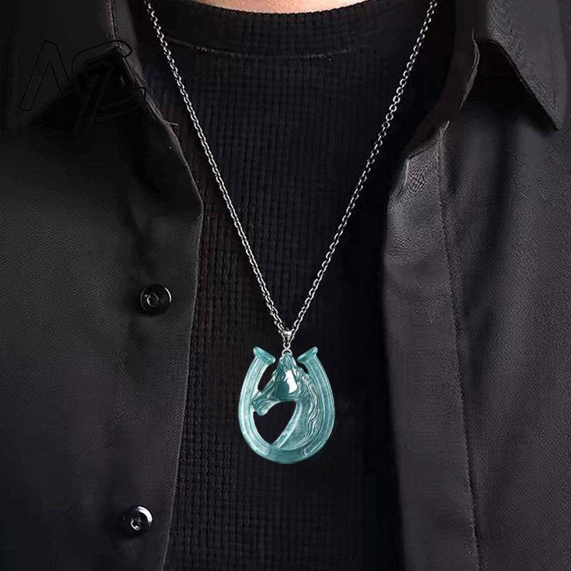 Collier pendentif sabot de che - Necklace Pendant avis et prix