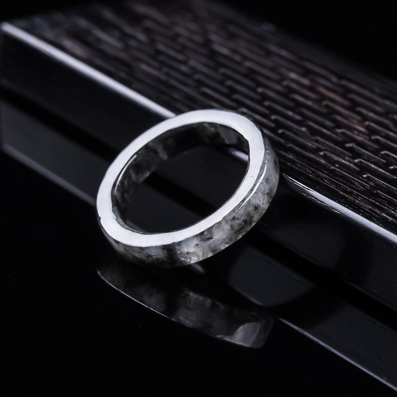 Bague en jadéite noire de Birm - Jewelry & Watches Spółka Z Ograniczoną Odpowiedzialnością Sp Z Oo avis et prix